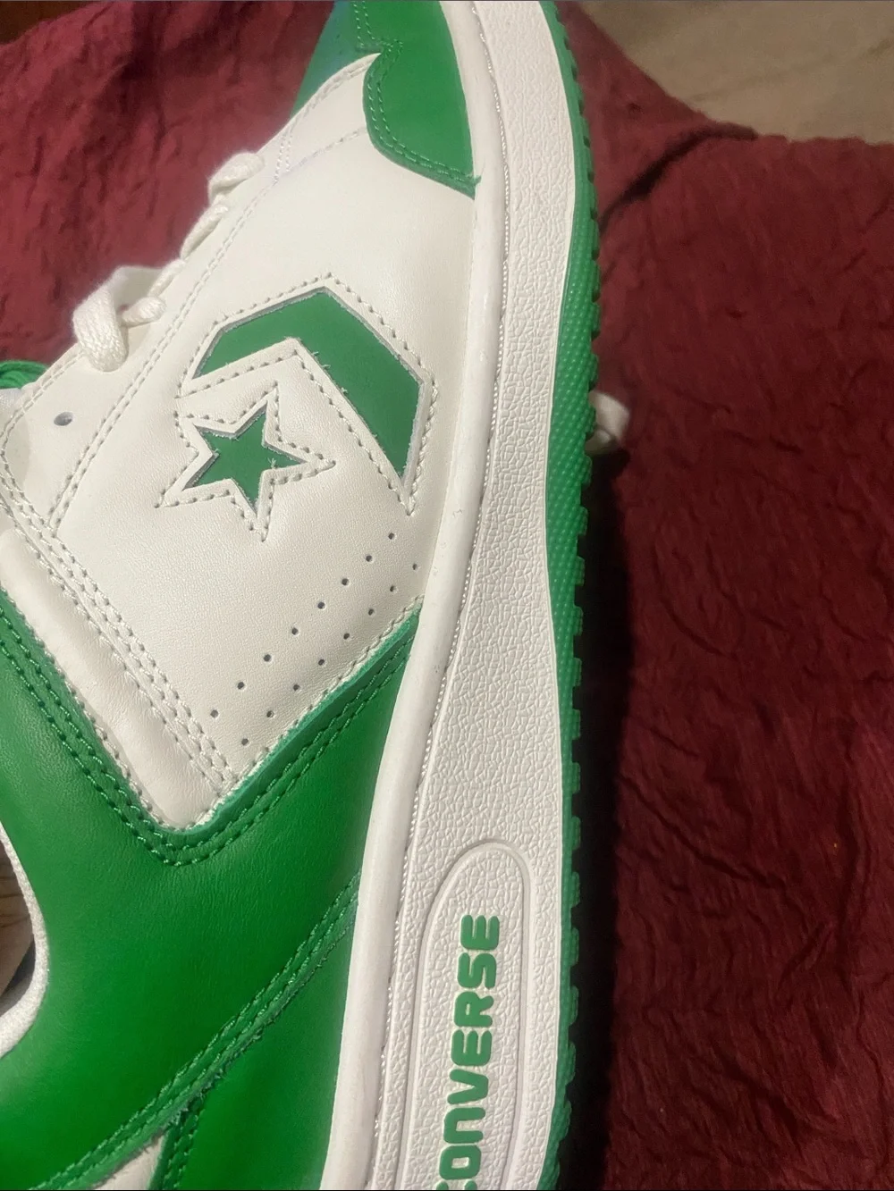 Converse Low-Top Sneakers in White & Green - Picture 7 of 7
